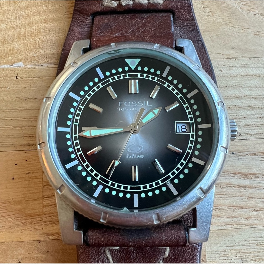 Fossil Blue mens black dial brown leather watch NEW BATTERY